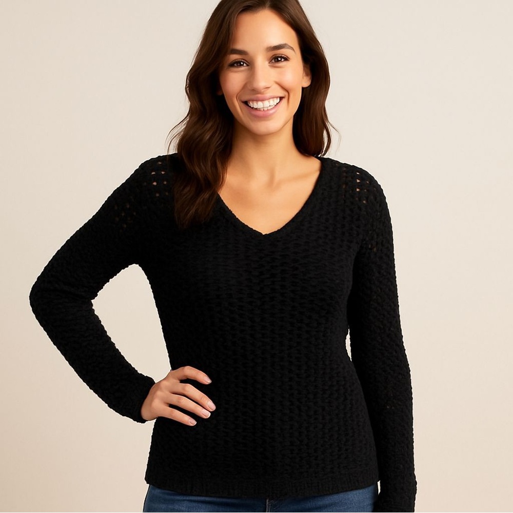 LOFT Black Open-Knit Sweater - Size M - Stylish & Light